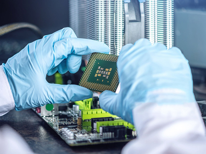 Eletrônicos e Semicondutores